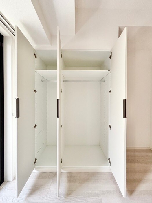 物件内観写真16　(収納)