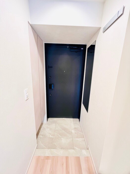 物件内観写真15　(玄関)