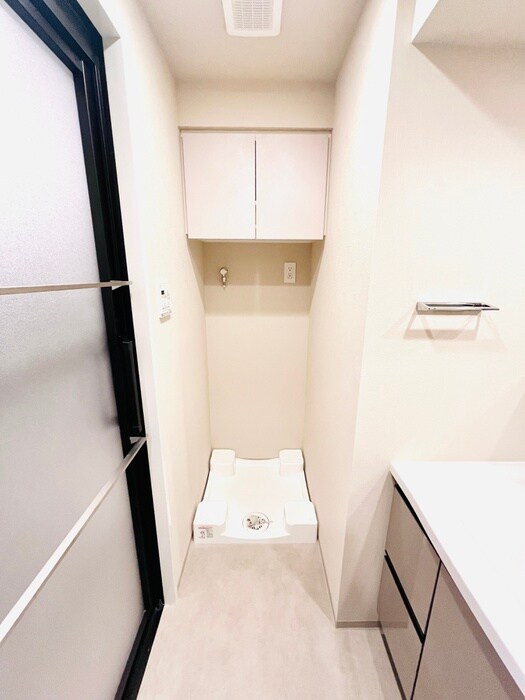 物件内観写真19　(洗濯機置場)