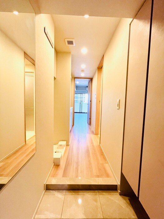 物件内観写真19　(廊下)