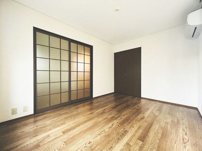 物件内観写真5　(居室)