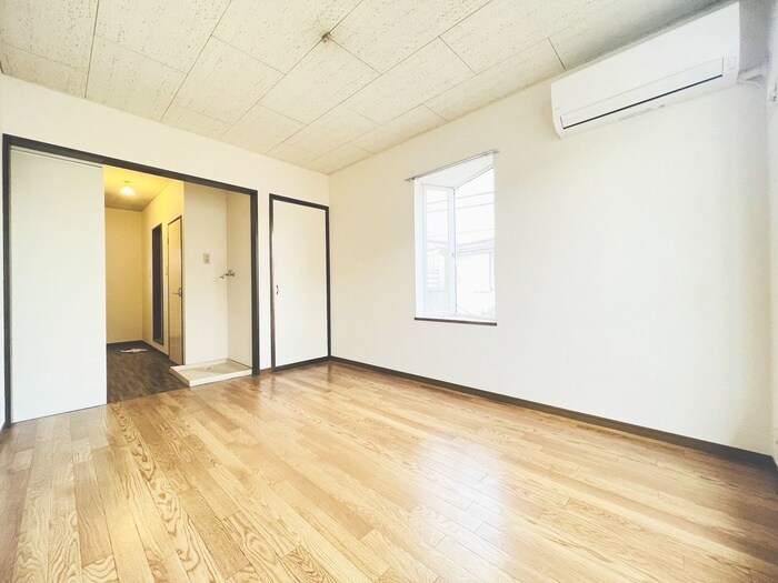 物件内観写真5　(居室)