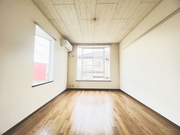 物件内観写真6　(居室)