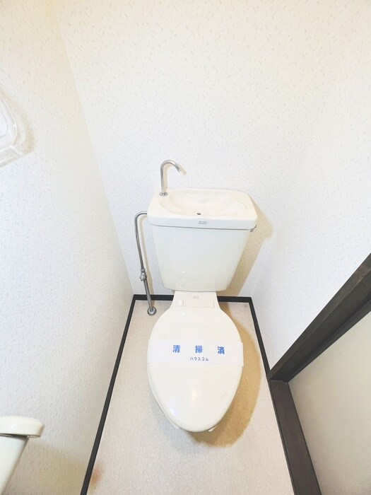 物件内観写真11　(トイレ)