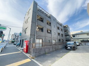 東京北部ビル外観写真