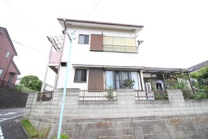 日下部アパ－ト外観写真