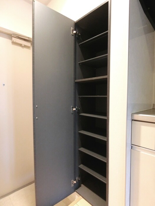 物件内観写真14　(靴箱)