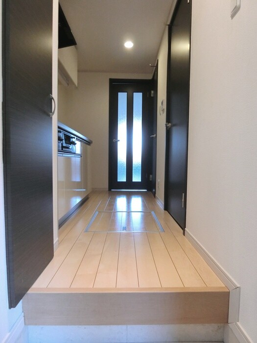 物件内観写真15　(廊下)