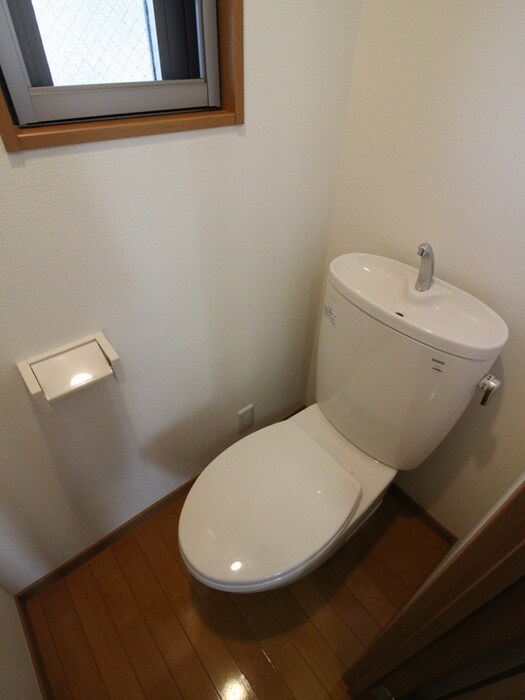 物件内観写真10　(トイレ)