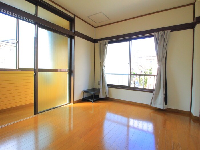 物件内観写真6　(居室)