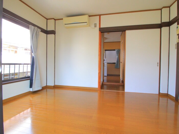 物件内観写真8　(居室)