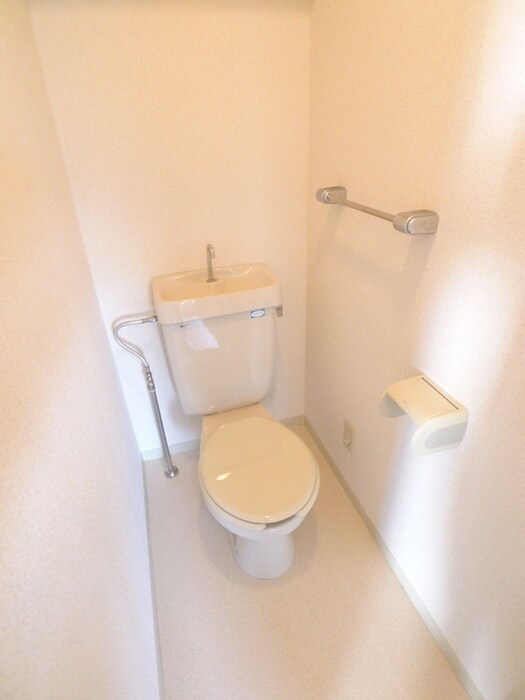 物件内観写真13　(トイレ)