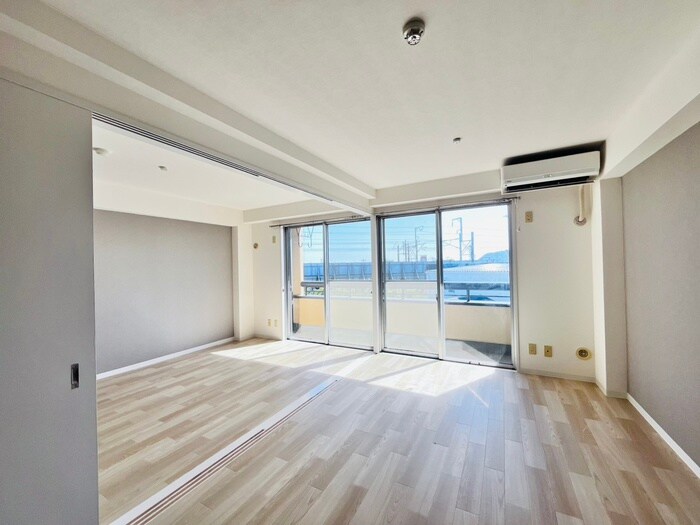 物件内観写真9　(居室)