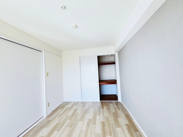 物件内観写真21　(居室)