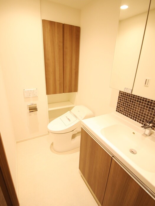 物件内観写真11　(トイレ)