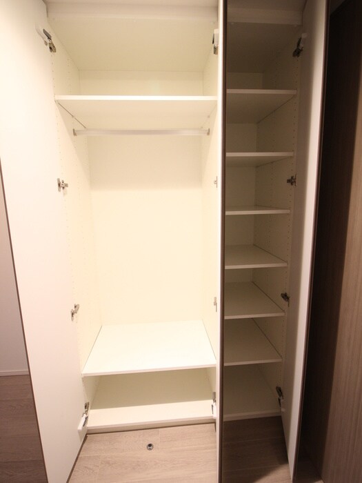 物件内観写真17　(収納)