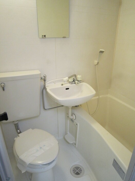 物件内観写真12　(バス／シャワールーム等)