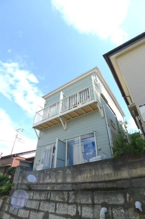 スペースコート秋津外観写真