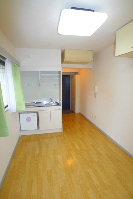 物件内観写真6　(居室)