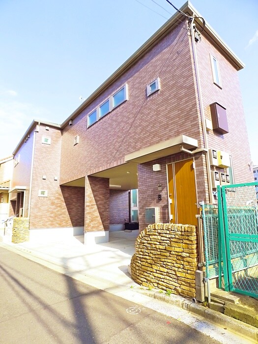 物件外観写真1　(外観写真)