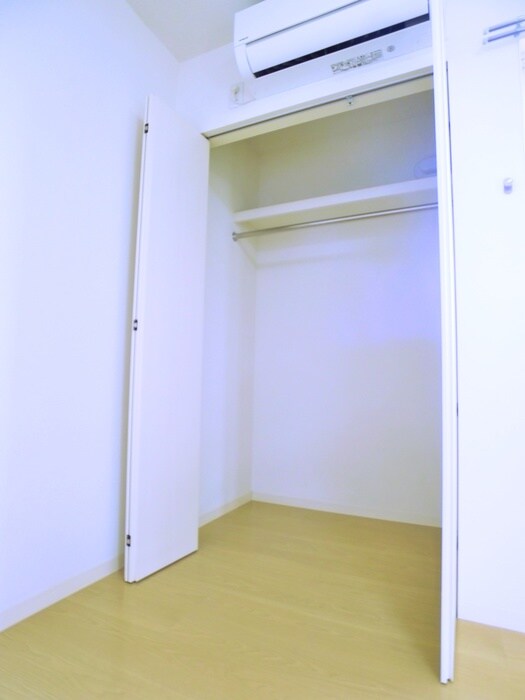 物件内観写真11　(収納)