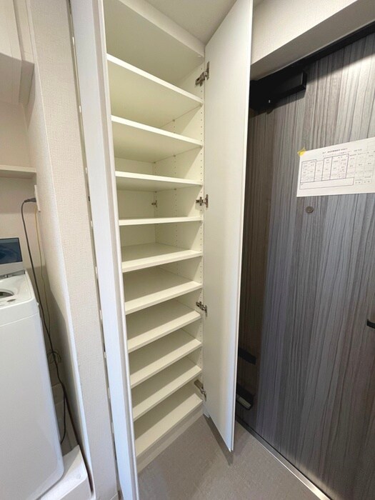 物件内観写真19　(靴箱)