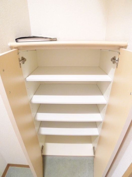 物件内観写真17　(靴箱)