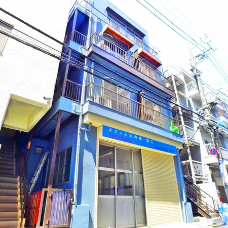 礒野ビル外観写真