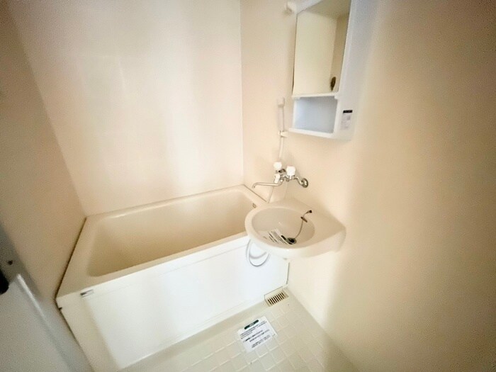 物件内観写真10　(バス／シャワールーム等)