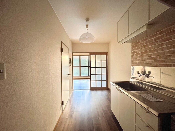 物件内観写真18　(廊下)