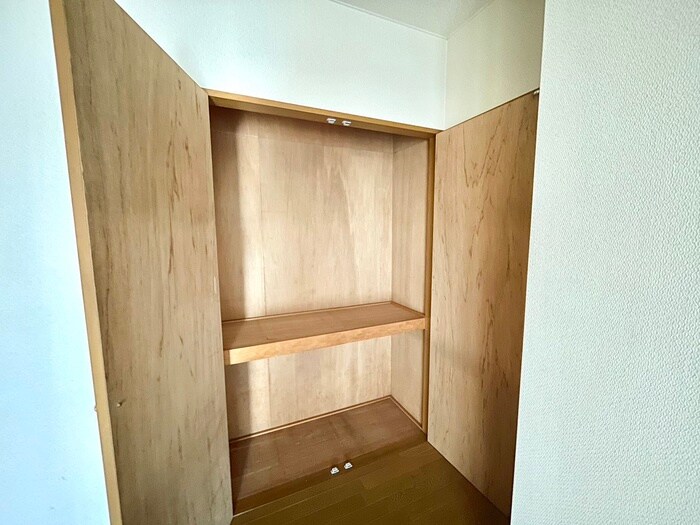 物件内観写真20　(収納)