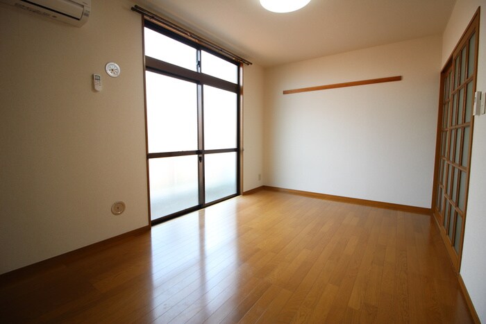 物件内観写真21　(居室)