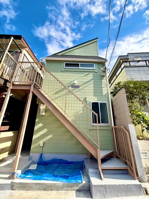 物件外観写真2　(外観写真)