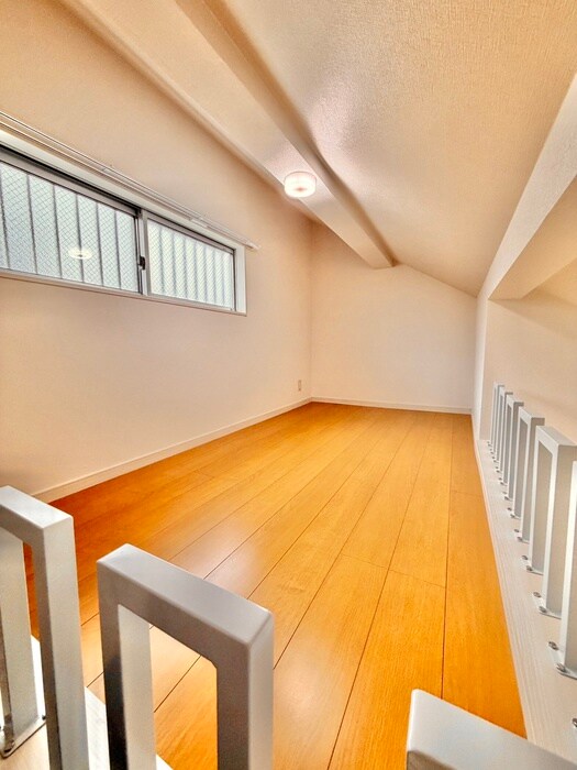 物件内観写真9　(ロフト)