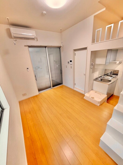 物件内観写真9　(居室)