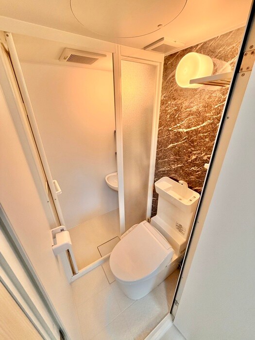 物件内観写真13　(トイレ)