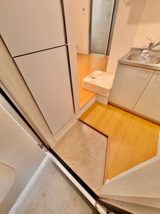 物件内観写真17　(玄関)