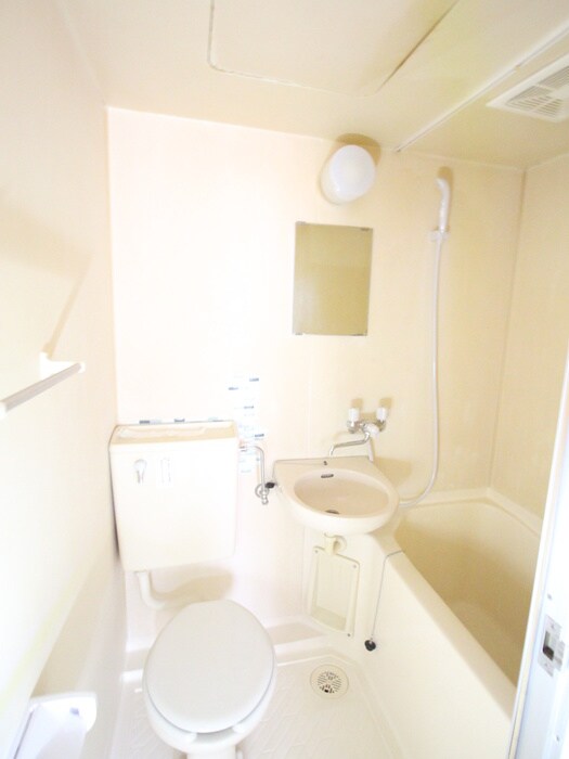 物件内観写真9　(バス／シャワールーム等)