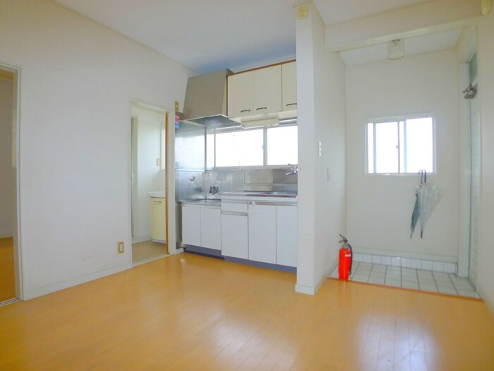 物件内観写真8　(内観写真)