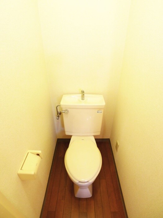 物件内観写真12　(トイレ)