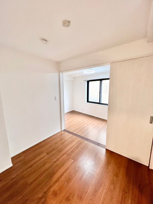 物件内観写真10　(居室)