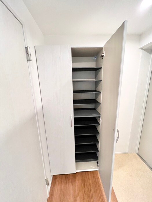 物件内観写真17　(靴箱)