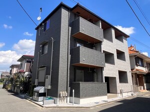 クロワール外観写真