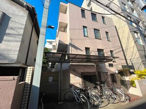 パ－ソネ－ジュ駒沢大学（304）外観写真