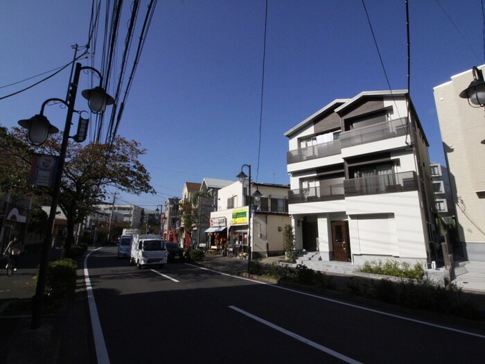 物件外観写真5　(周辺環境)