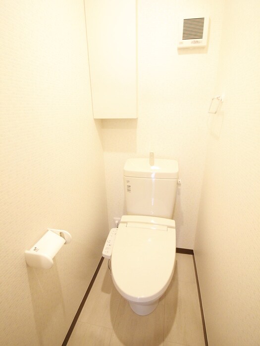 物件内観写真14　(トイレ)