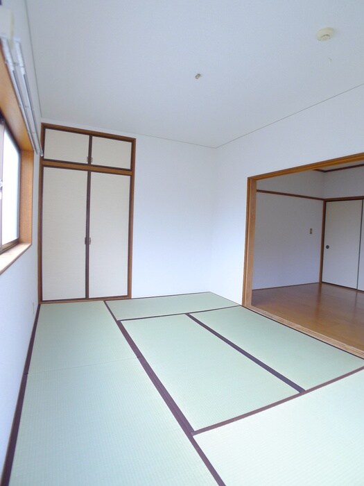 物件内観写真14　(居室)