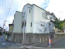 中尾昭栄ハイツの外観写真