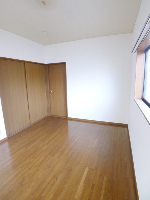 物件内観写真10　(居室)