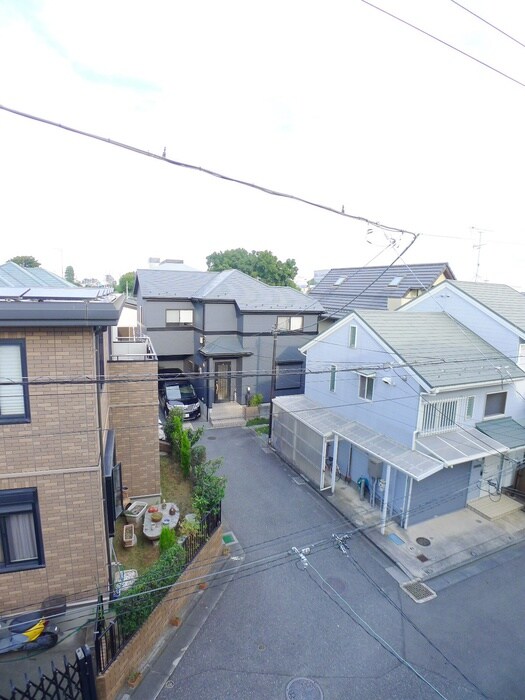 物件内観写真18　(室内からの展望)